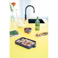 Brabantia 202704 - pojemnik na lunch make   take - płaski - dark grey