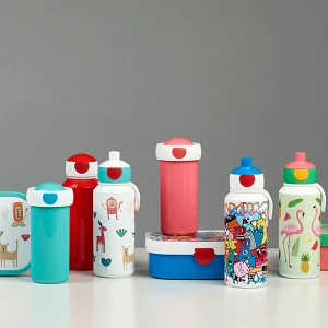 Butelka na wodę 400 ml LOL dla dzieci L.O.L. Campus Butelka na wodę 400 ml LOL dla dzieci L.O.L. Campus