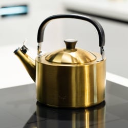 Czajnik 1,5l z gwizdkiem diamante złoty matowy 29194