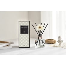 Dyfuzor zapachowy z patyczkami white flower 200 ml pure cotton pdi30388 Dyfuzor zapachowy z patyczkami white flower 200 ml pure cotton pdi30388