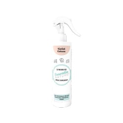 Essentia Nature, Odświeżacz w sprayu do tkanin i wnętrz, Kwiat Lotosu. 250 ml