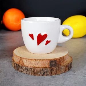 Filiżanka do kawy espresso ceramiczna serce 80 ml Filiżanka do kawy espresso ceramiczna serce 80 ml
