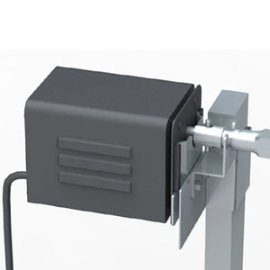 Grill do pieczenia z rożnem i silnikiem elektrycznym