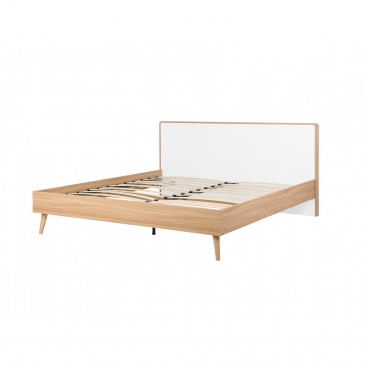 Łóżko drewniane 140 x 200 cm LED jasnobrązowe SERRIS