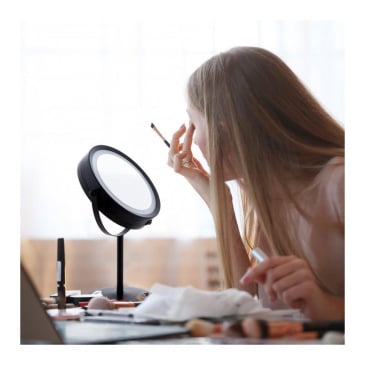 Lusterko do makijażu stojące z podświetleniem led czarne - yoka