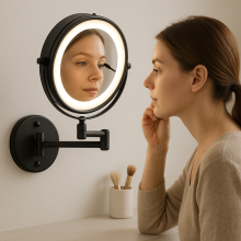 Lusterko łazienkowe LED do makijażu Lusterko łazienkowe LED do makijażu