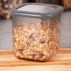 Pojemnik na produkty sypkie z pokrywką 800 ml